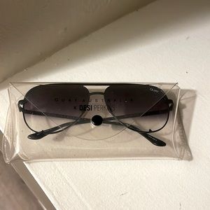 Selling to get rid of items I no longer use. Missing one silicon rubber.